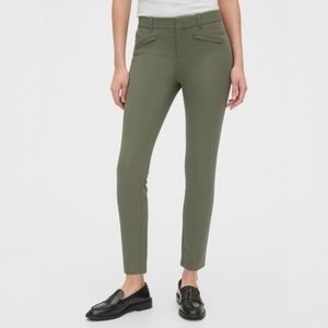 GAP green skinny ankle pants